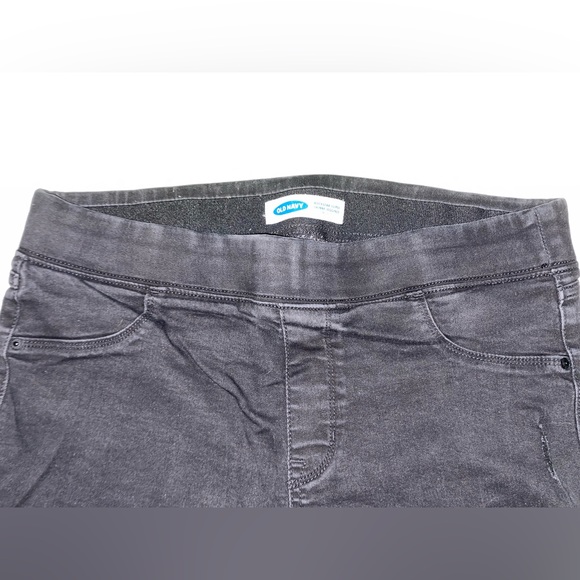 Black distressed jeggings - Picture 4 of 6